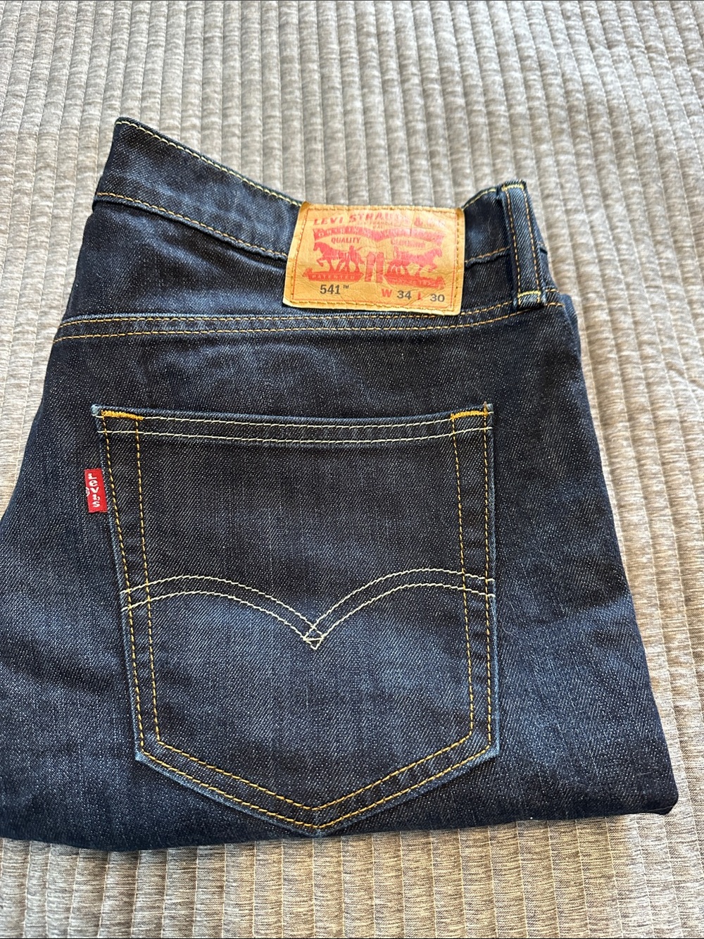 Levi's Men's Dark Indigo Slim Straight Jeans